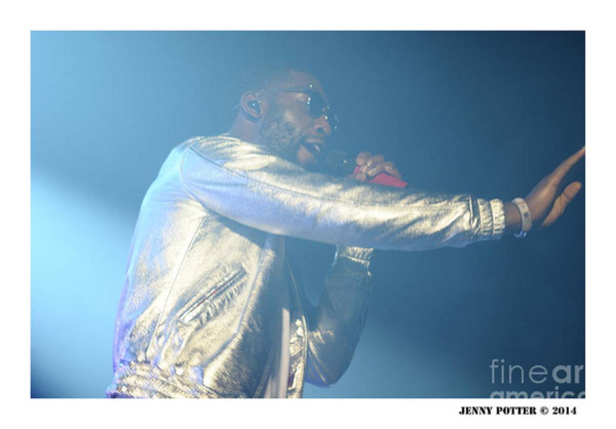 Tinie Tempah - Rapper - Poster | Canvas Wall Art Print