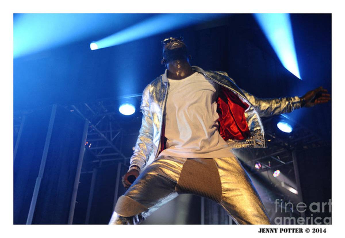 Tinie Tempah - Rapper - Poster | Canvas Wall Art Print