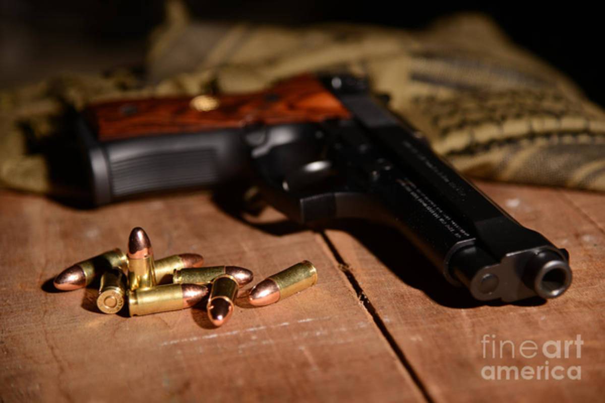 9Mm Beretta - Poster | Canvas Wall Art Print