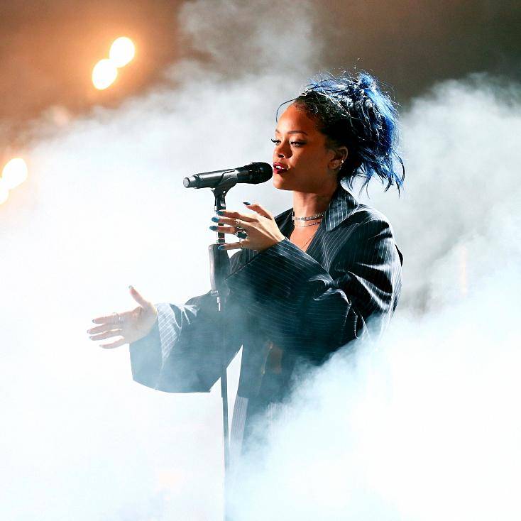 Rihanna Hot Photo - Poster | Canvas Wall Art Print