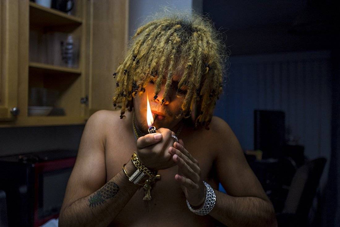 Lil Pump Rapper Smoke - Poster | Canvas Wall Art Print