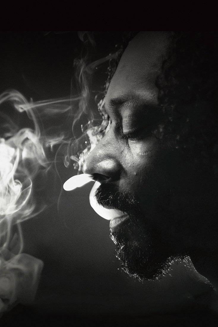 Snoop Dogg Face Smoke Monochrome - Poster | Canvas Wall Art Print