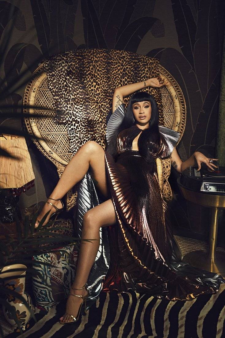 Cardi B Hot - Poster | Canvas Wall Art Print