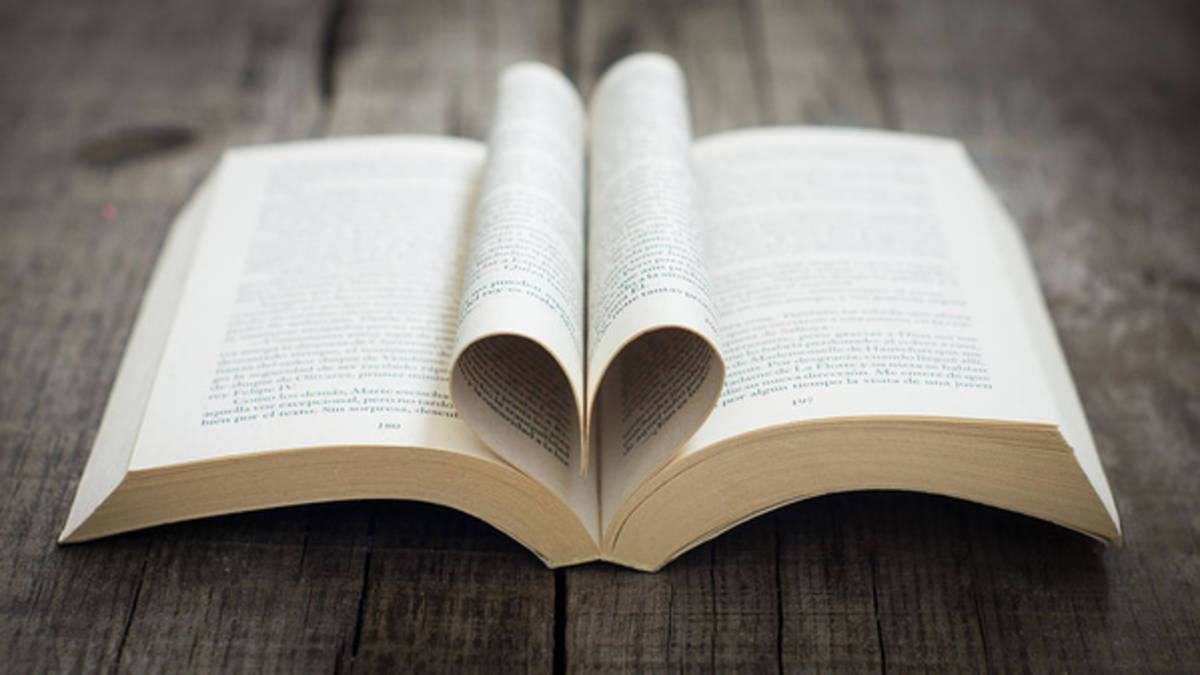 Book With Heart - Poster | Canvas Wall Art Print