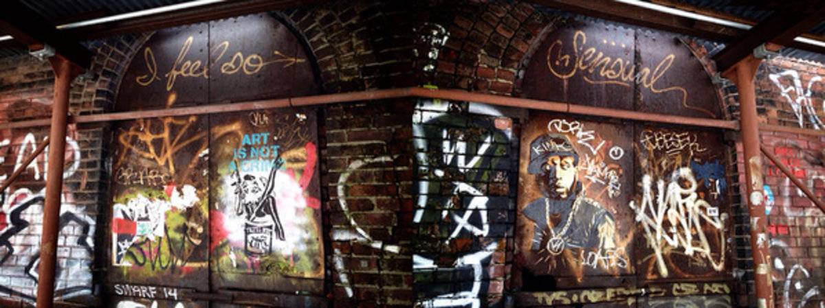 Dumbo Graffiti - Rapper - Poster | Canvas Wall Art Print