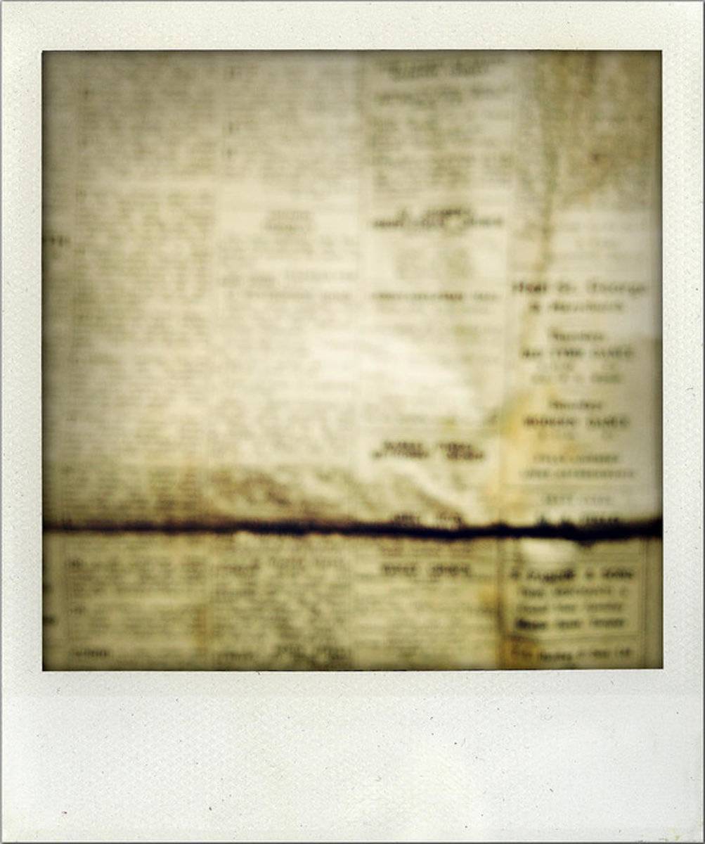 Grunge Newspaper - Poster | Canvas Wall Art Print