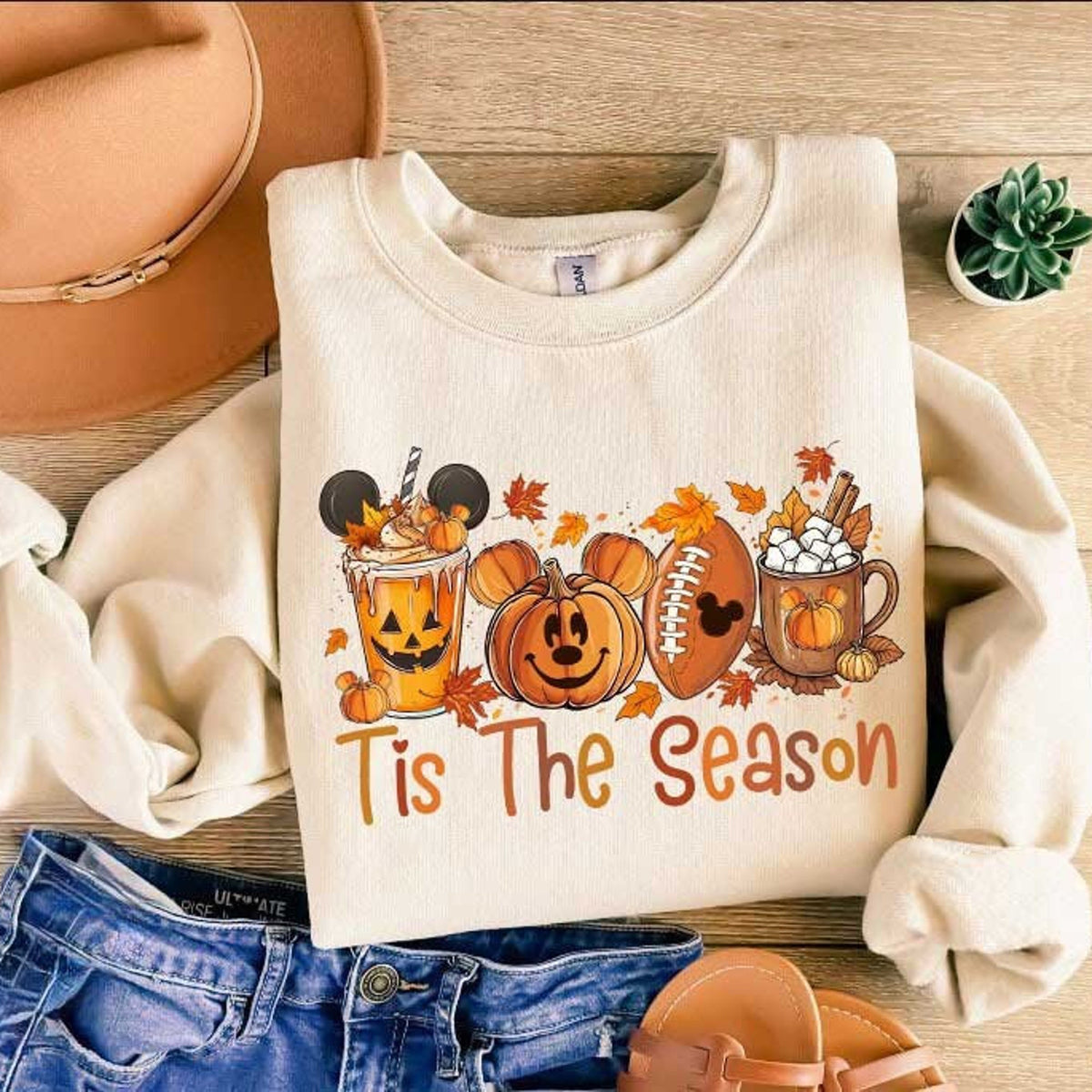Comfort Colors Mickey Tis the Season Fall Shirt Women, Disney Pumpkin Autumn Pumpkin Season Cozy Graphic Tee, Gift for Her Aesthetic