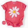 Daisy Shirt gift for Women Retro Floral Graphic Tee Flower Print Comfort Colors TShirt