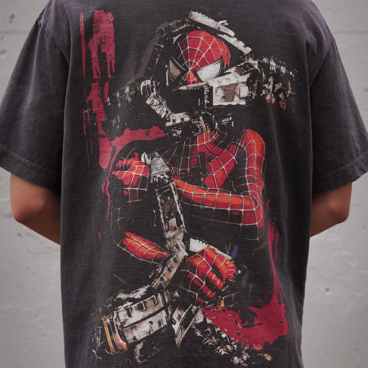Comfort Colors Spider Man vs Doc Ock Sam Raimi Tobey Maguire Shirt Women, Spiderman 2 2004 Vintage Oversized Cosplay Graphic Tee, Fan Gift for Her Aesthetic