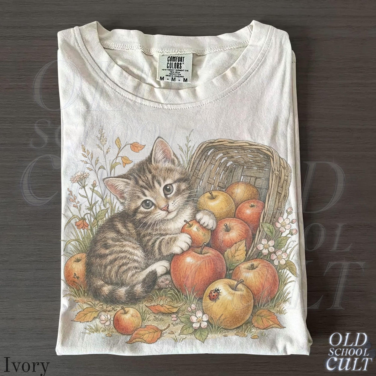 Vintage Cute Kitten Apple Basket 90s Graphic Tshirt Retro Comfort Colors Cottagecore Cat Fall Floral Unisex Shirt
