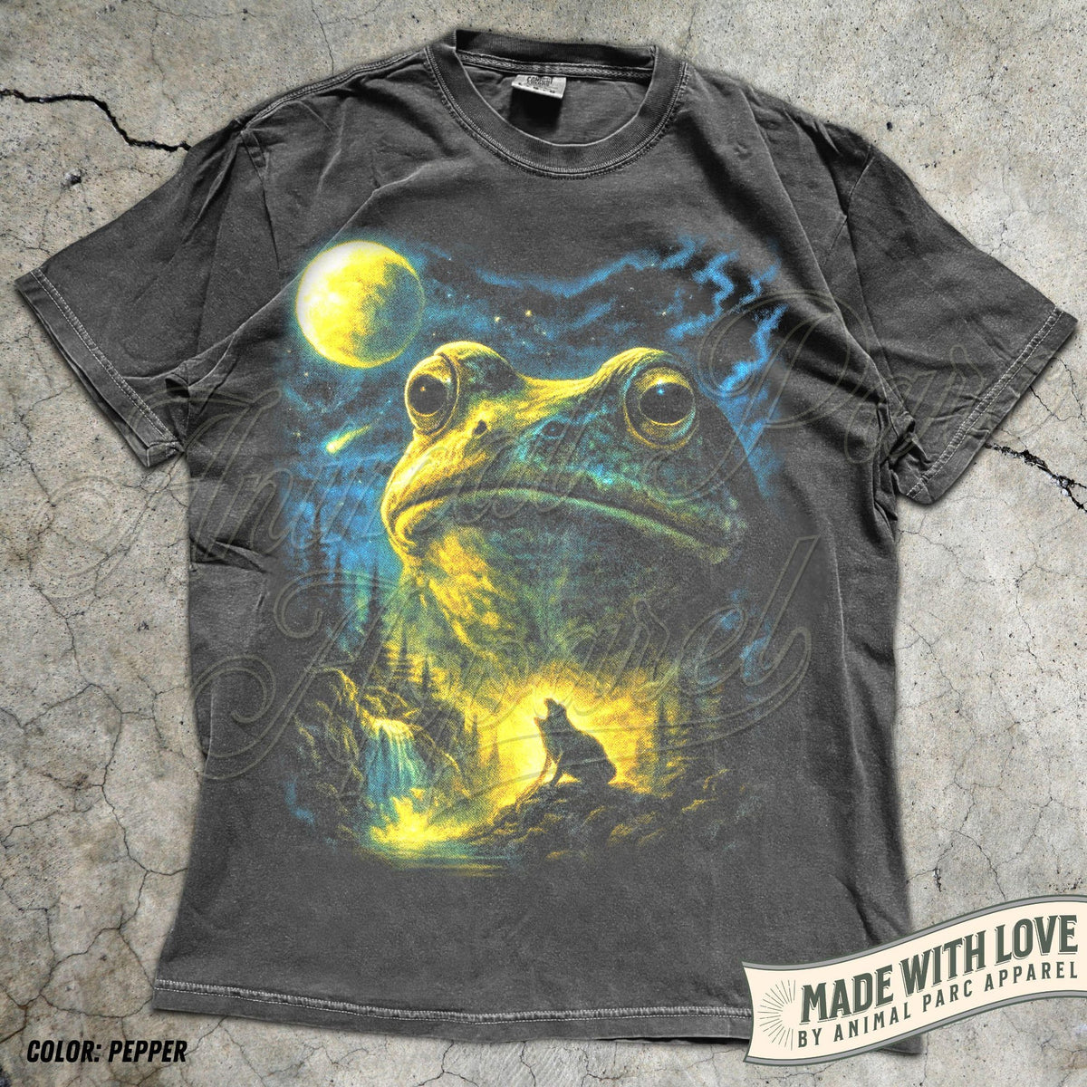 Frog Howling to the Moon TShirt 90s Full Moon Animals Graphic Tee Retro Nature Lover Gift Cottagecore Forest Pond Life Frogs Shirt