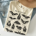 Vintage Bat Shirt Retro Science Illustration Goth Nature Lover Biology Halloween 90s Teacher Gift