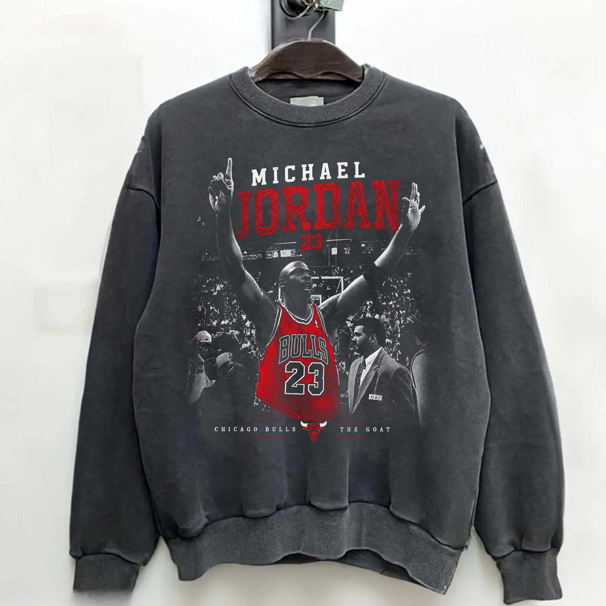 Comfort Colors Michael Jordan Shirt Women, Retro 90s Chicago Bulls Vintage Basketball Graphic Tee, Fan Gift for Her Aesthetic Pepper