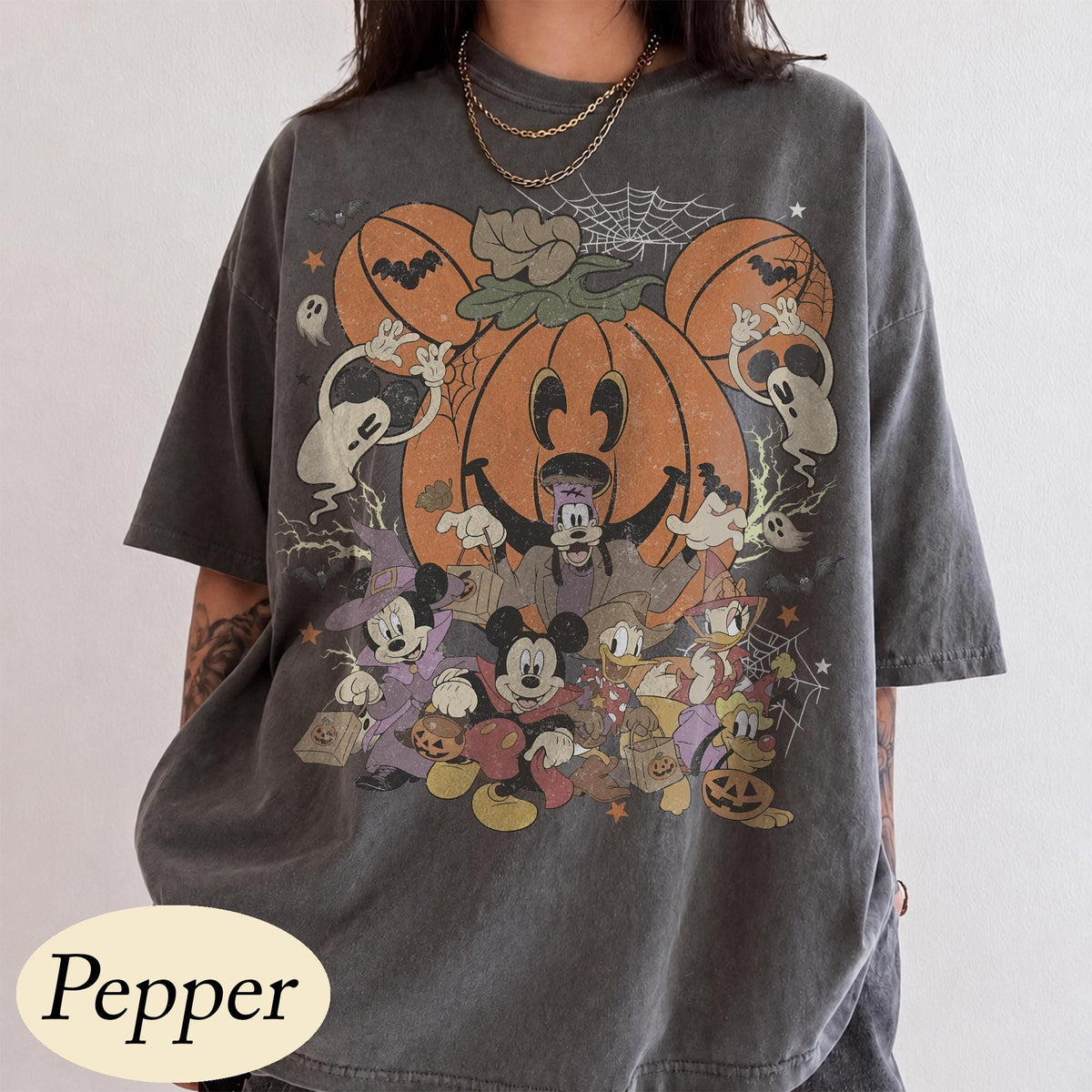 Comfort Colors Mickey and Friends Halloween Pumpkin Fall Shirt Women, Vintage Trick or Treat Spooky Season Disney Family Matching Vacation 2026 Graphic Tee, Gift for Her Aesthetic