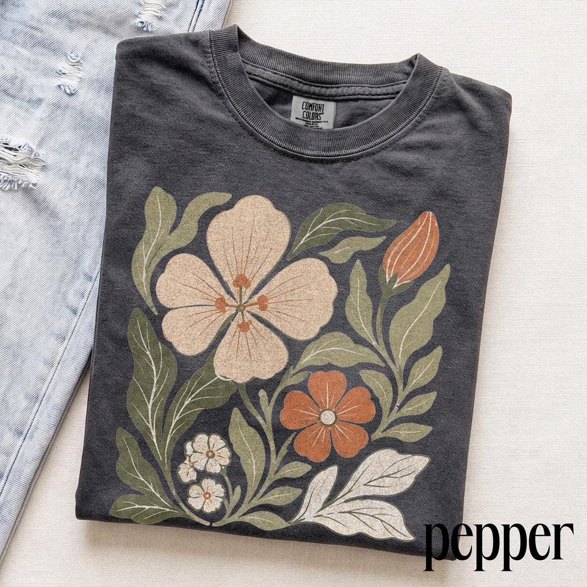 Retro Botanical Flower Graphic Tee Vintage Garden Floral Shirt Classic Wildflower Nature Art Top Comfort Colors Botanical Gift Tee