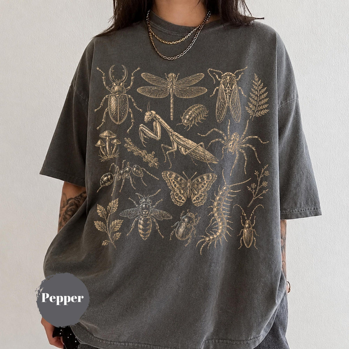 90s Bugs Shirt Vintage Insect Graphic Tee Tattoo Style Centipede Ant Mantis Design Entomology Nature Lover Gift