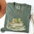 Frog 90s Graphic Shirt Retro Toad Tee Nature Shirt 2000s Frog TShirt Book Lovers Shirt Funny Fishing Shirt Frog Shirt