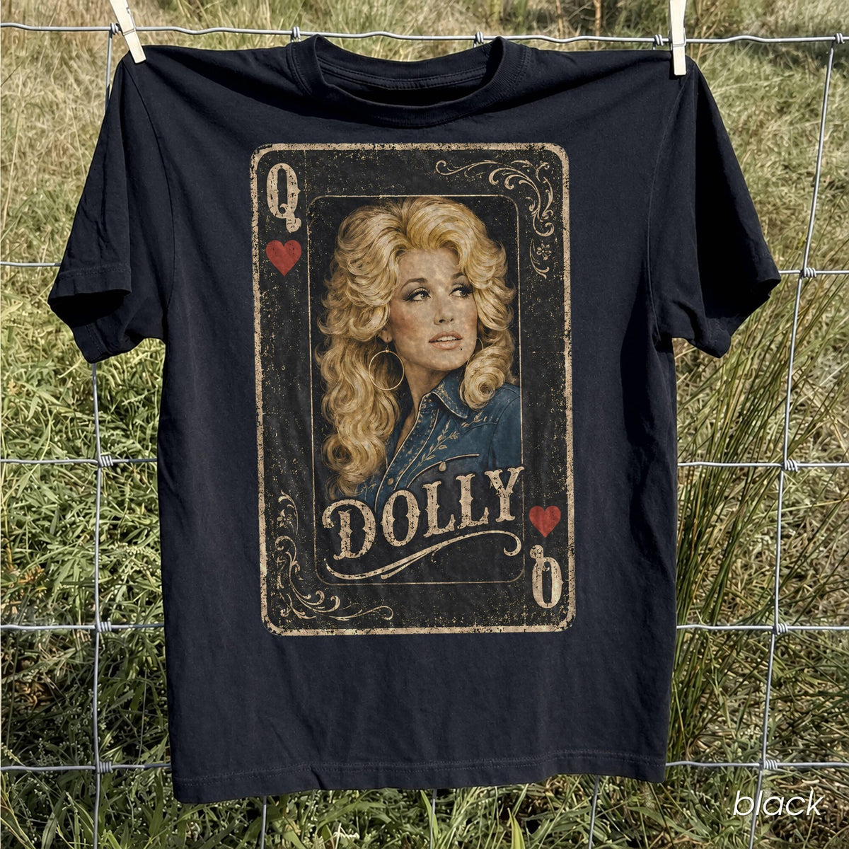 Comfort Colors Dolly Parton Queen of Hearts Shirt Women, Vintage Playing Card Retro Western Country Music Graphic Tee, Fan Gift for Her Aesthetic