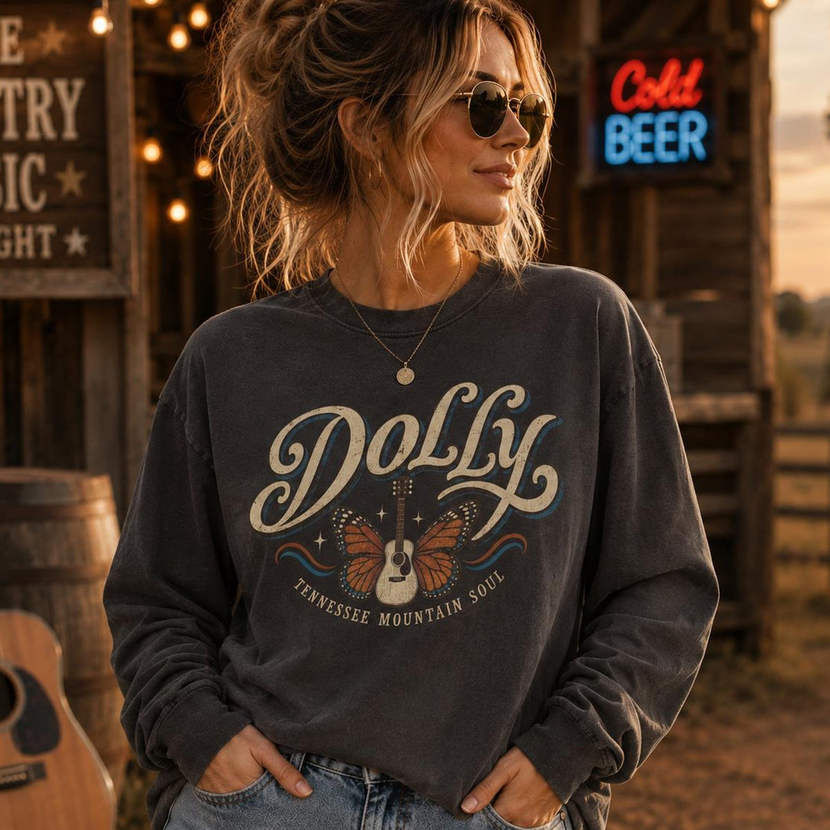 Comfort Colors Dolly Parton Shirt Women, Vintage Country Music Western Country Singer Retro Graphic Tee, Fan Gift for Her Aesthetic