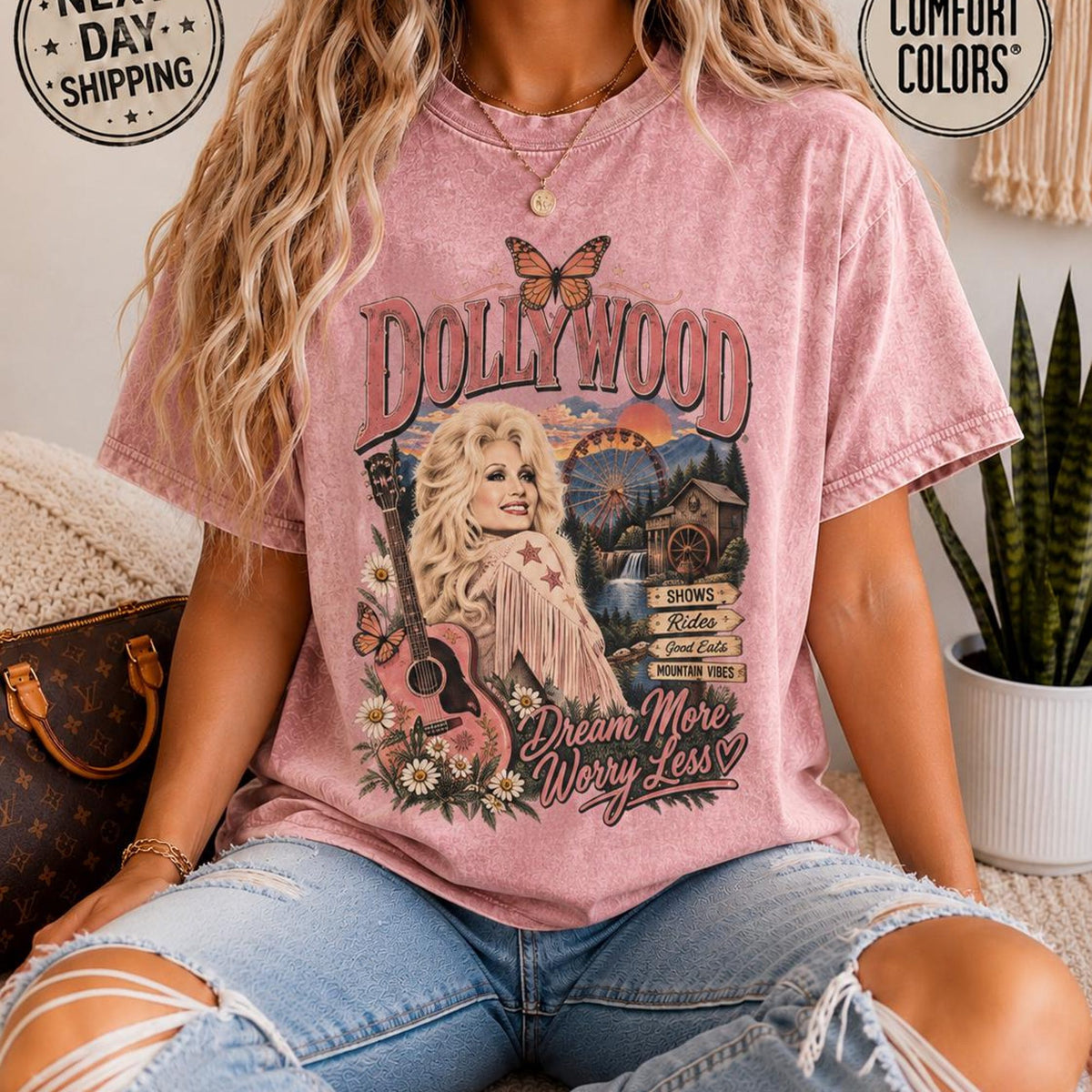 Comfort Colors Dollywood Dolly Parton Shirt Women, Tennessee Country Music Vintage Graphic Tee, Fan Gift for Her Aesthetic