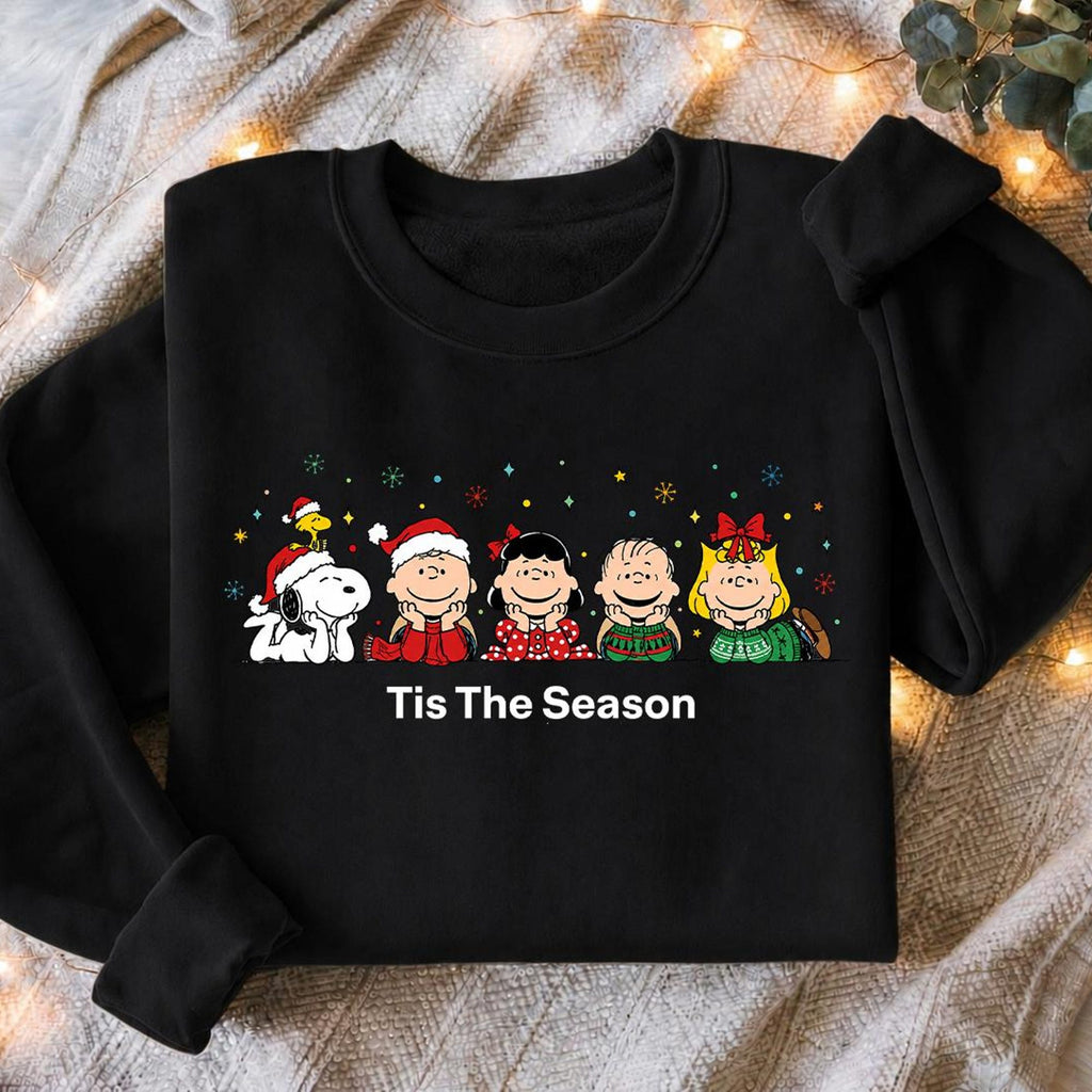 Comfort Colors Peanuts Christmas Shirt Women, Snoopy Friends Tis the Season Holiday Cartoon Graphic Tee, Christmas Gift for Her Aesthetic