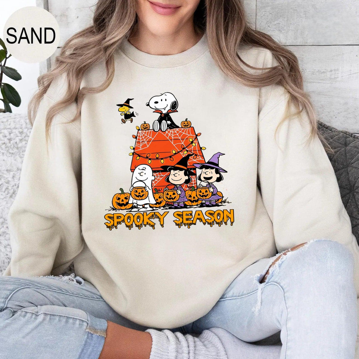 Comfort Colors Snoopy Spooky Season Halloween Shirt Women, Peanuts Gang Charlie Brown Fall Retro Pullover Graphic Tee, Gift for Her Aesthetic