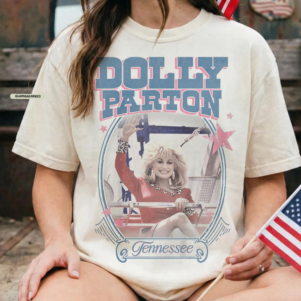 Comfort Colors Dollywood Dolly Parton Waving Shirt Women, Tennessee Ride Country Music Graphic Tee, Fan Gift for Her Aesthetic