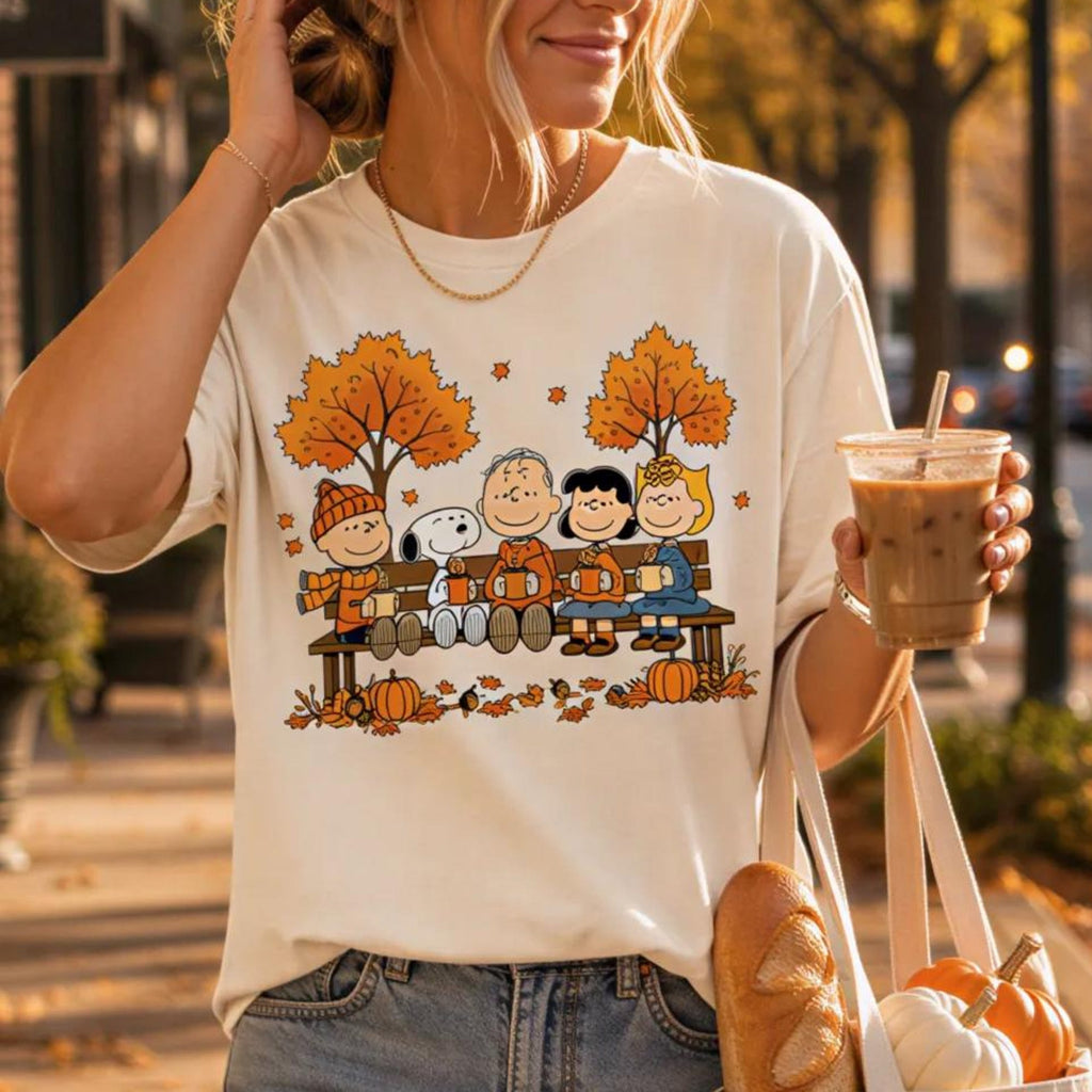 Comfort Colors Peanuts Fall Shirt Women, Snoopy Autumn Pumpkin Season Charlie Brown Friends Beloved Cartoon Graphic Tee, Gift for Her Aesthetic