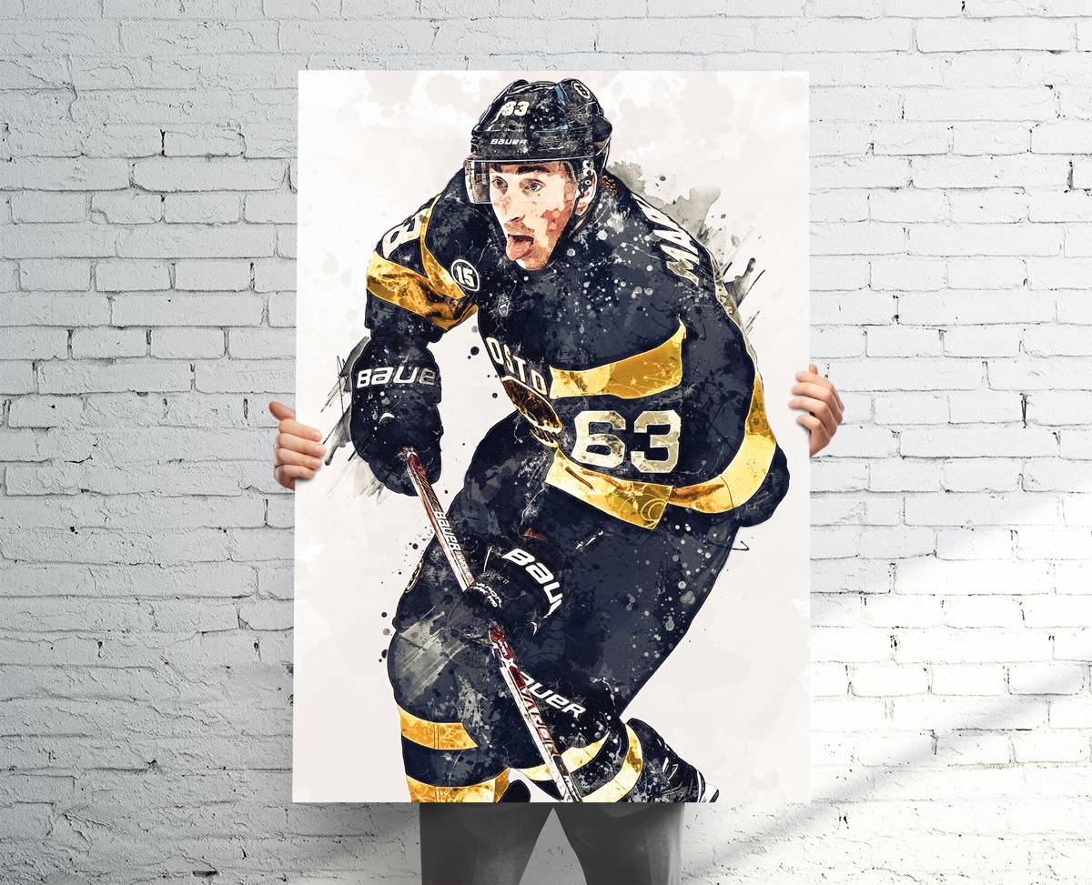 Brad Marchand Boston Bruins (V2) Sports Art Print, Hockey, Sports Decor – Poster | Canvas Wall Art Print
