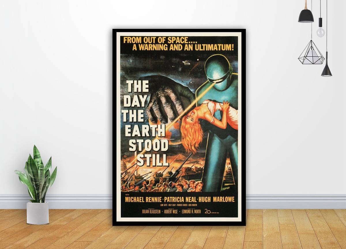 Classic Alien Retro Movie Art - Poster | Canvas Wall Art Print