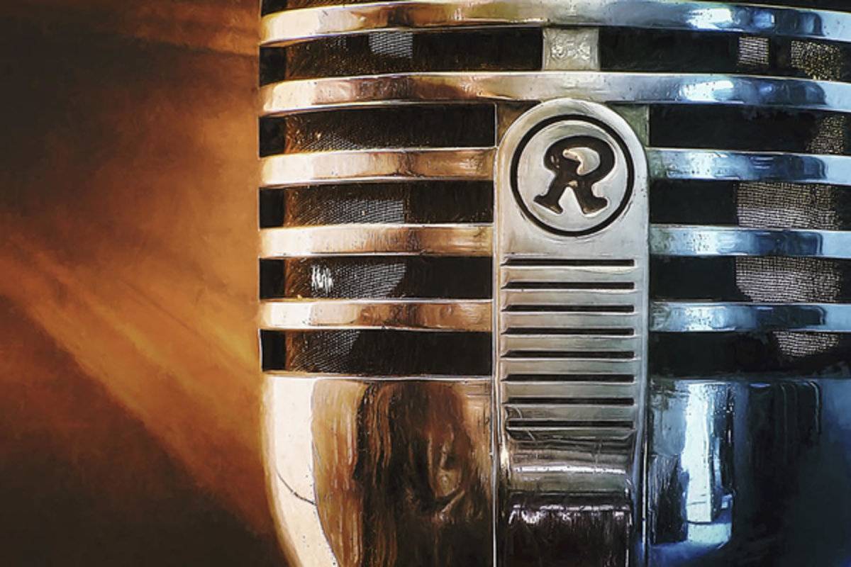 Retro Microphone - Poster | Canvas Wall Art Print