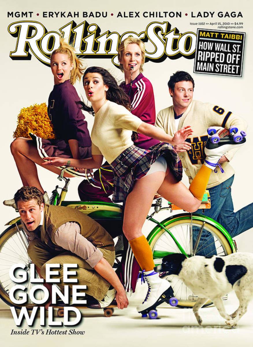 Rolling Stone Cover - Volume #1102 - 4/15/2010 - Cast Of Glee - Poster | Canvas Wall Art Print