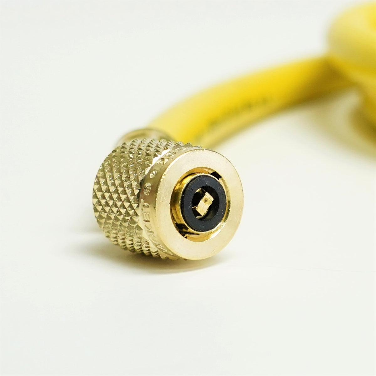 Yellow Jacket 21072 PLUS II 1/4" HVAC Charging Hose 72" Yellow