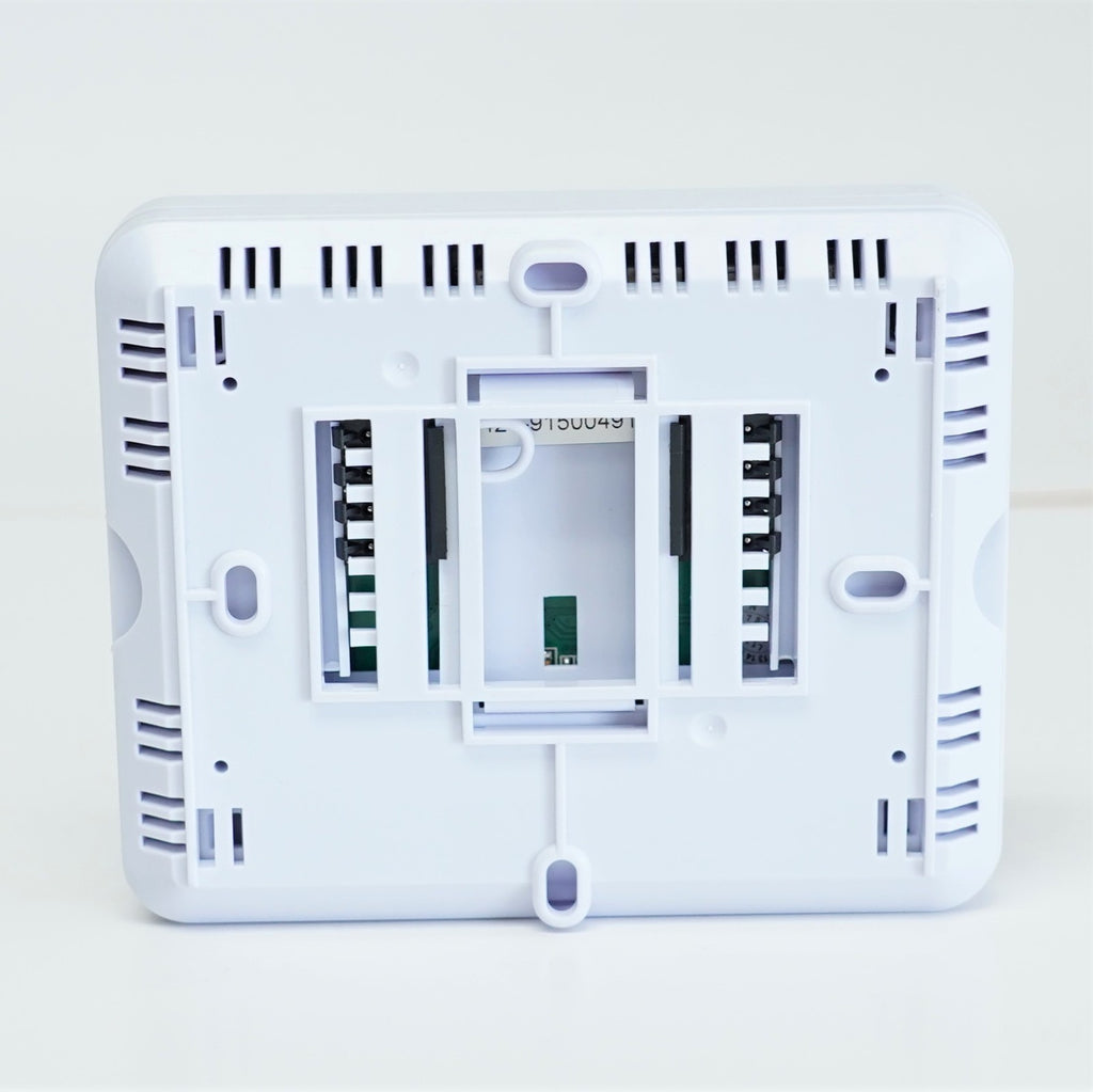 Robertshaw RS9110T Programmable Wall Thermostat 1 Heat 1 Cool Touchscreen