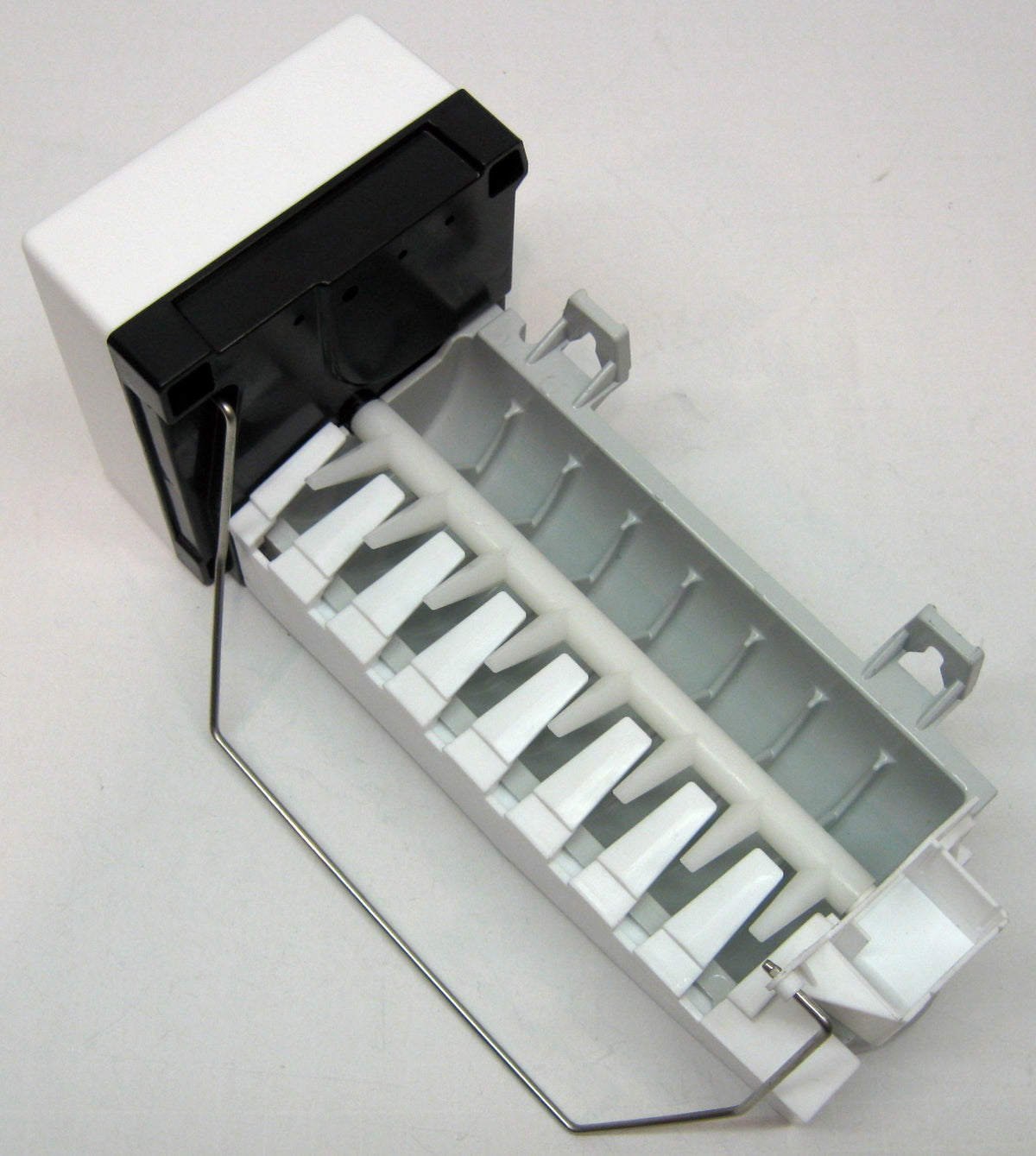 IM900 Refrigerator Icemaker for Maytag Amana PS2121513 AP4135008 D7824705