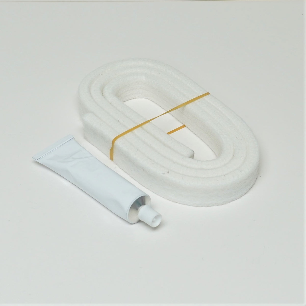 Choice 5303937183 for Electrolux Frigidaire Dryer Lower Felt Seal & Adhesive