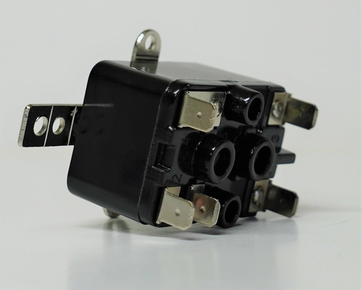 90-370 90-370Q Enclosed Fan Relay 24V SPDT type 184