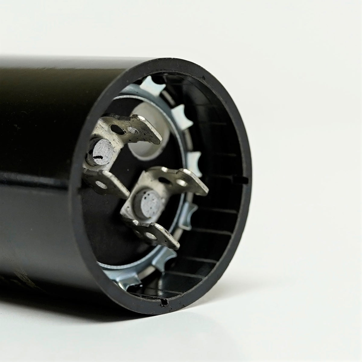 Packard PRMJ21 Motor Start Capacitor 21-25 MFD UF / 330 VAC