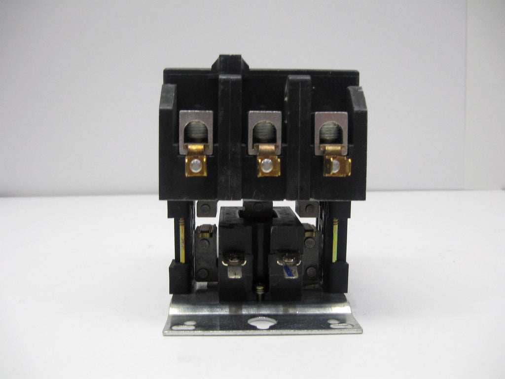 Contactor Three (3) Pole 90 Amp 240 Volts Air Conditioning PC390C