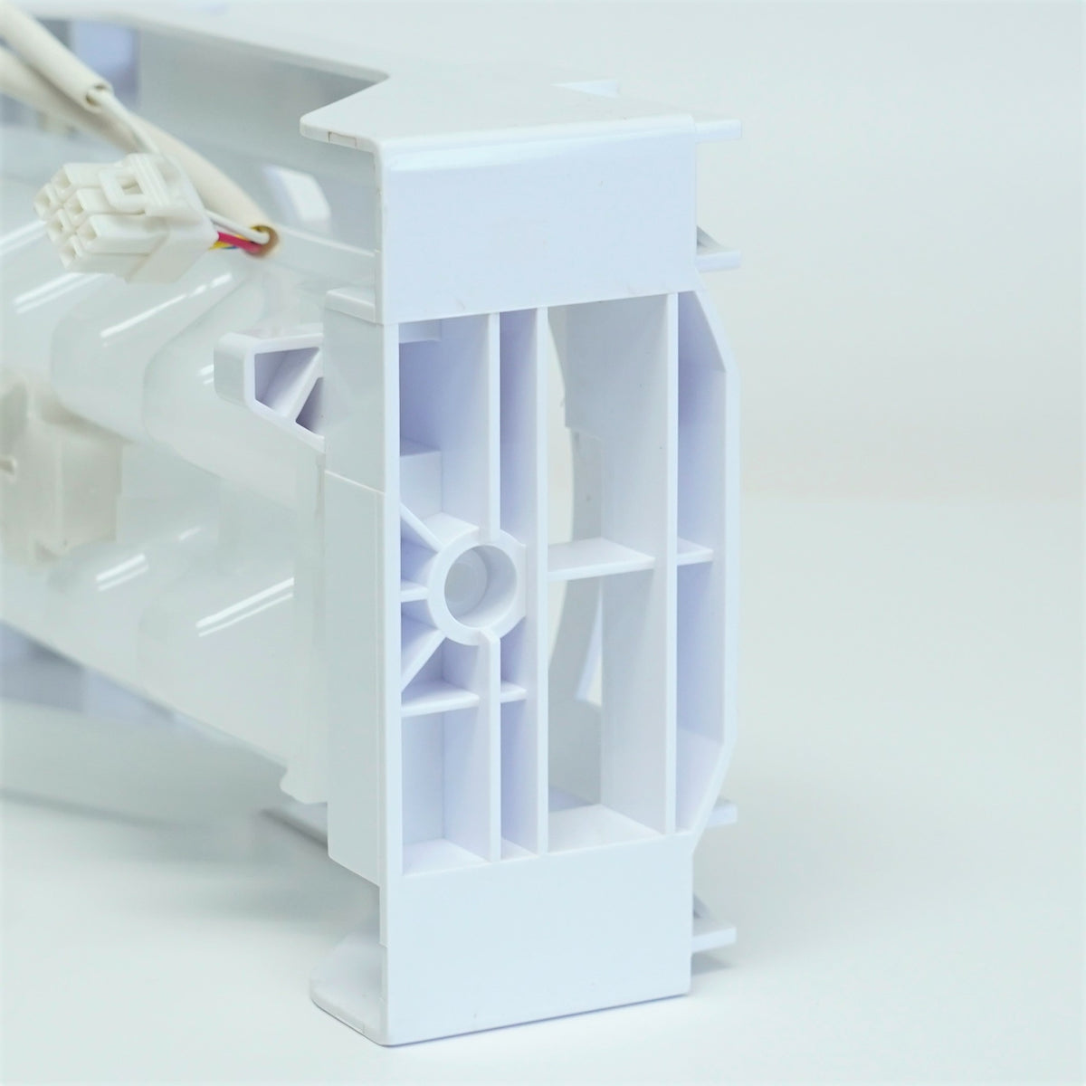 Choice Parts 243297609 for Electrolux Frigidaire Refrigerator Ice Maker Assembly