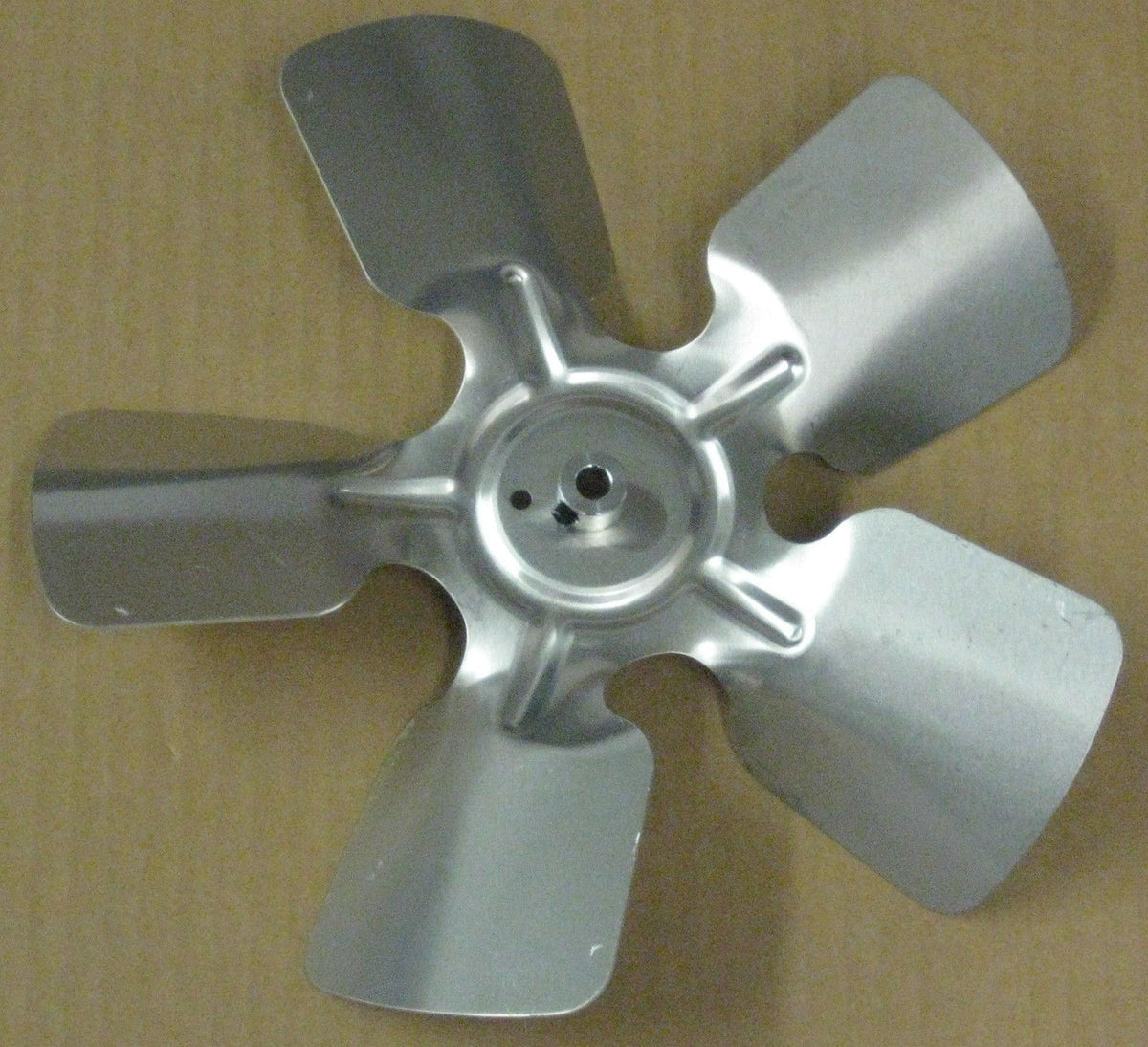 A61312 Metal Fan Blade 10" Diameter 5 Blades 5/16" Bore Hub CW 30 Degree Prop