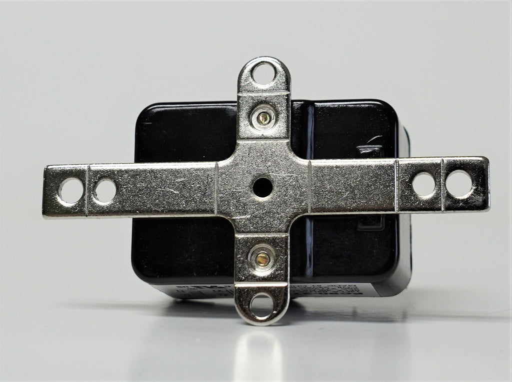 90-370 90-370Q Enclosed Fan Relay 24V SPDT type 184