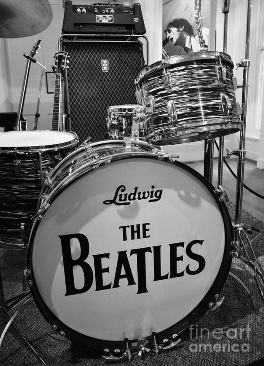 The Beat Goes On - Poster | Canvas Wall Art Print