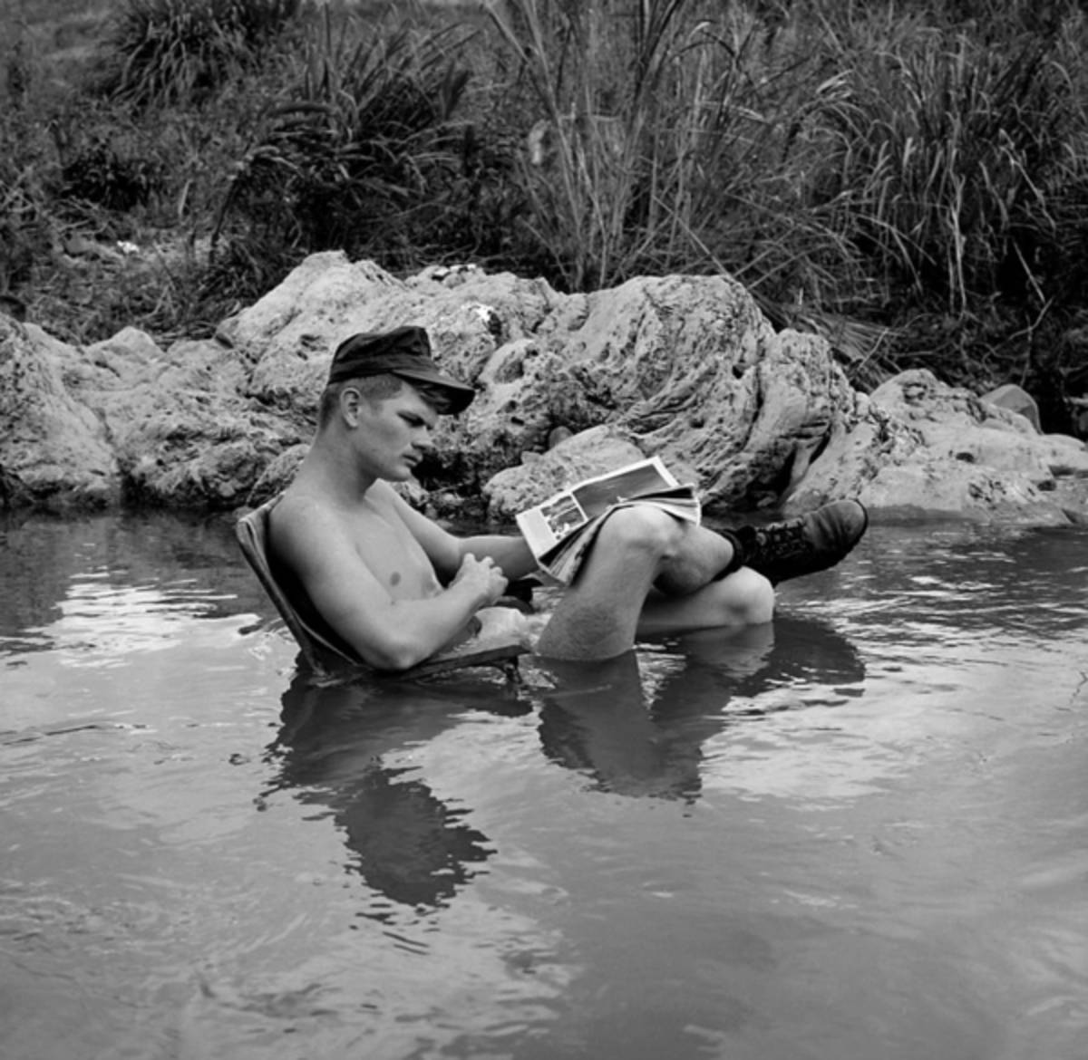 Vietnam War. Us Marine Rifleman Takes - Poster | Canvas Wall Art Print